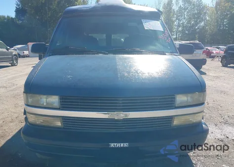 1998 Chevrolet Astro Upfitter Pkg. из США, поврежденный, VIN 1GBDM19W7WB122004